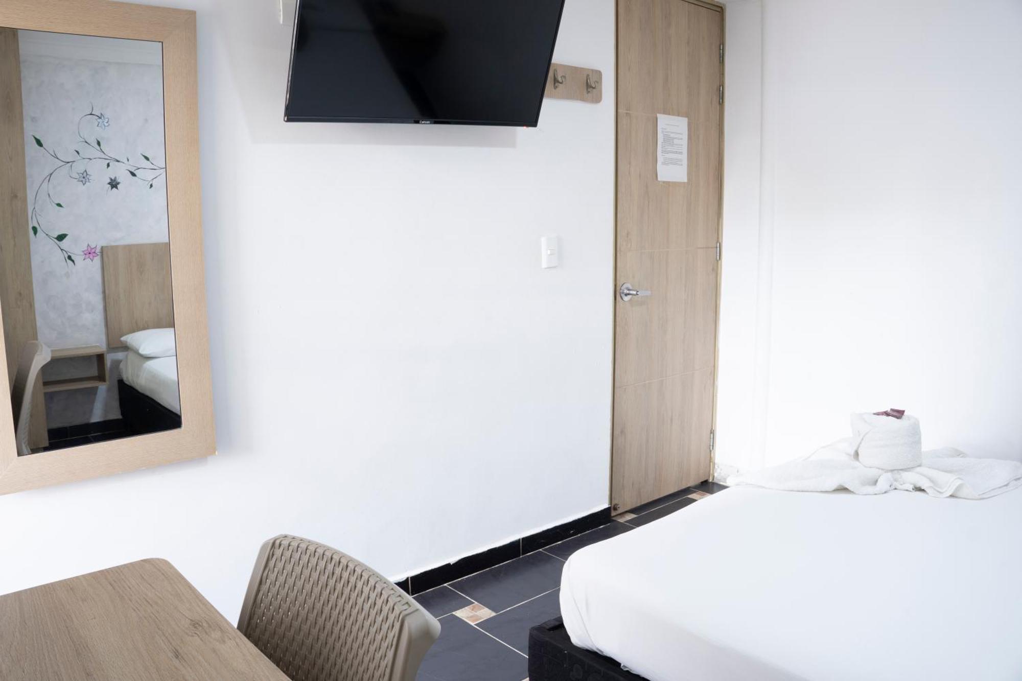 Colores Boutique Hotel 4*